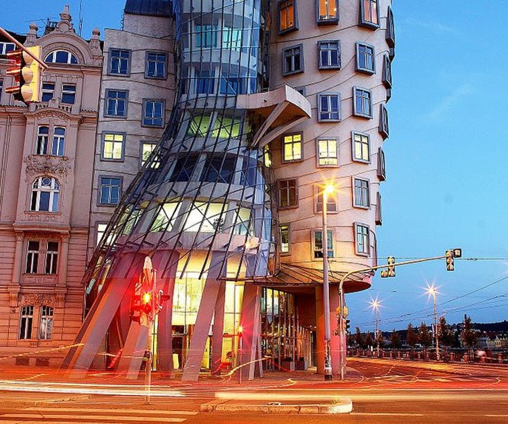 Dancing House (Tančící dům), Prague, Czech Republic (Czechia)